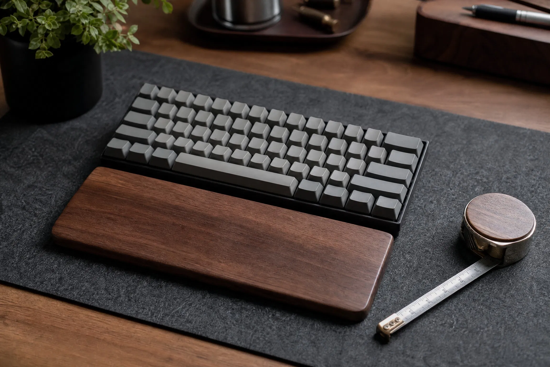 Keyboard wrist rest sizing: 60%, 65%, 75%, TKL and full-size
